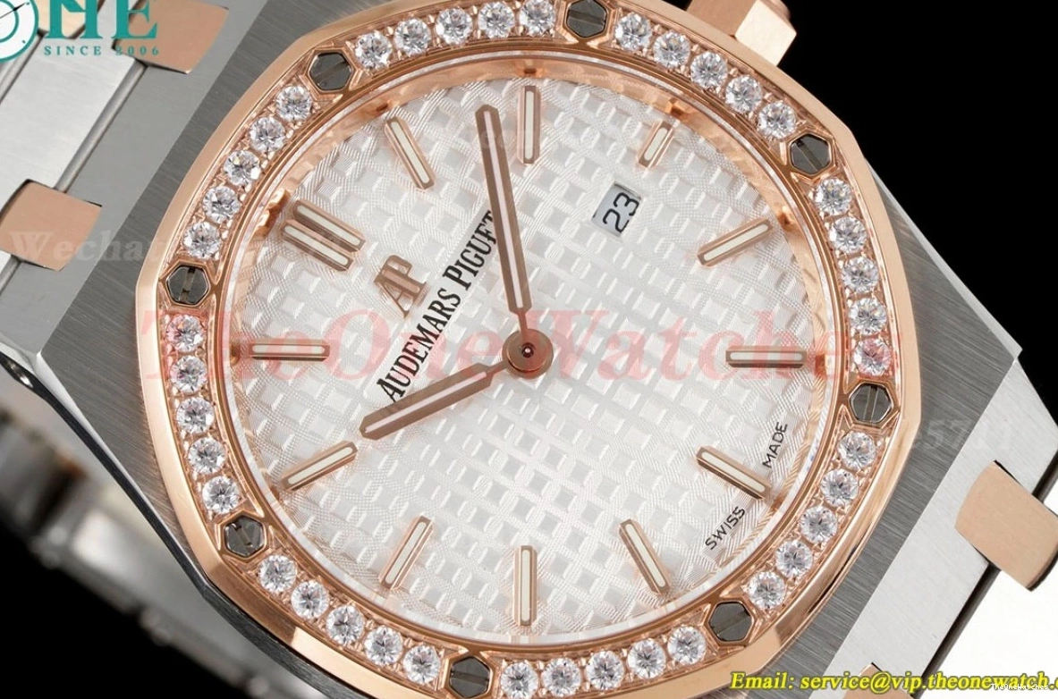 RG white Swiss Ladies 33mm Royal SS  Dial Quartz 8F Oak 0414